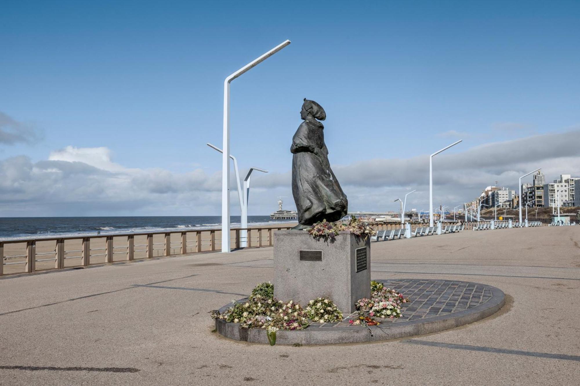 Appartement House Bonna - Free Parking & Bikes